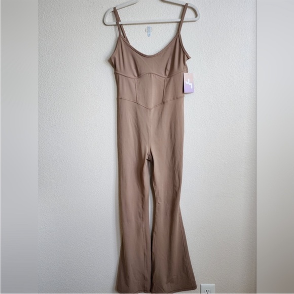 JoyLab Light Brown Women's Flare Long Bodysuit - Picture 4 of 7